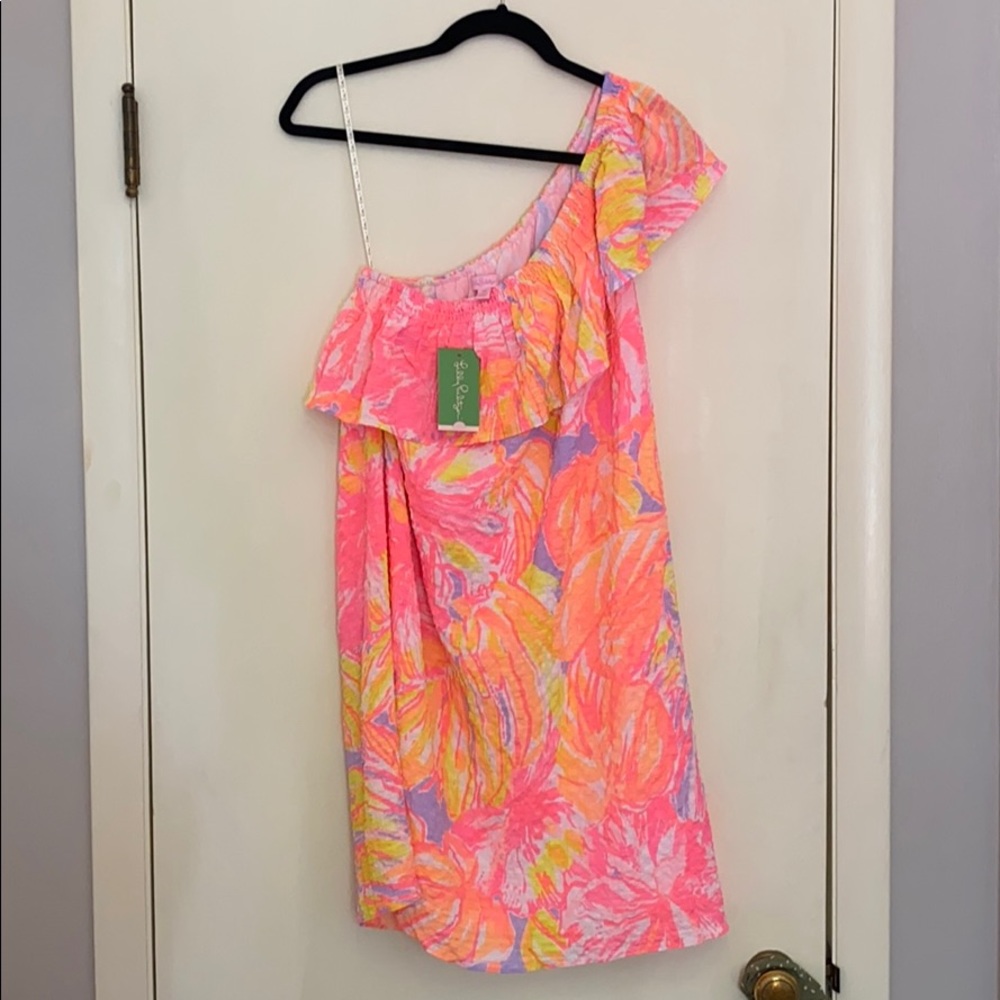 New Lilly Pulitzer dress. Size small